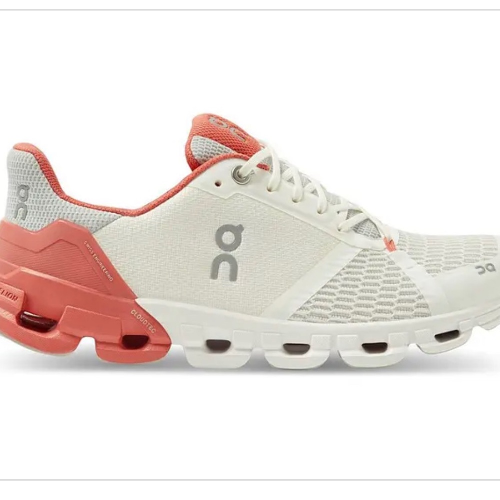 OnClouds Womens Running shoes